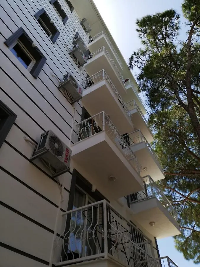 Lägenhetshotell Cicek Apart Otel Didim