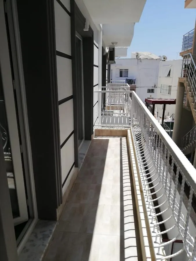Çıçek Apart Otel Didim